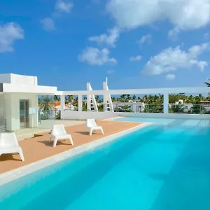 Deluxe Ducassi Rooftop Pool - Playa Los Corales Apartahotel Punta Cana
